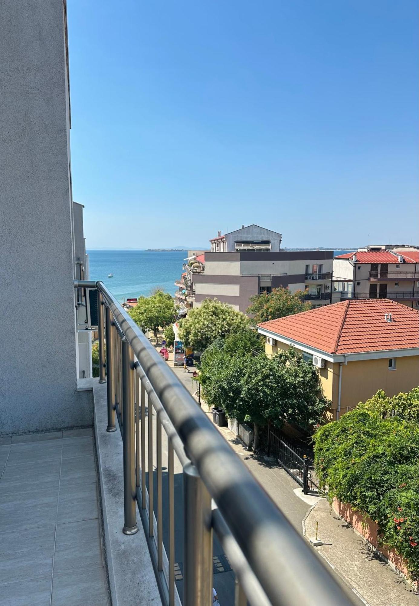 Black Sea Apartments Sveti Vlas Eksteriør billede